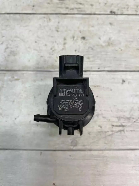 Toyota Corolla washer pump 20 21 22 23 assy OEM sedan us market 8533060180
