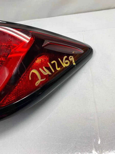 2019 TO 2024 TOYOTA COROLLA TAIL LIGHT RIGHT SIDE QUARTER PANEL 8155112D30 HATCHBACK