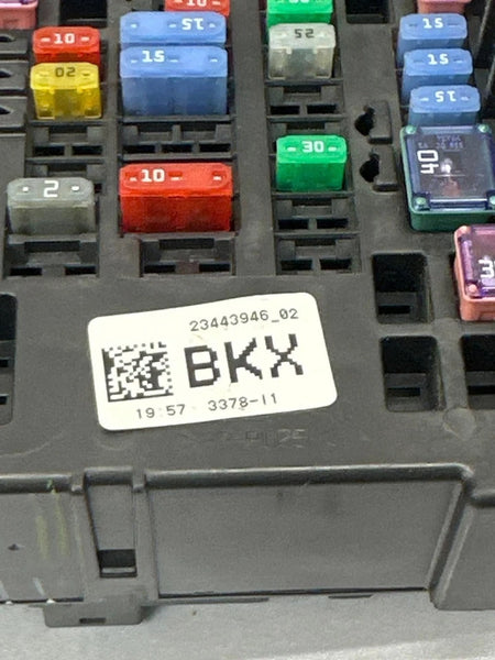 2019 CHEVY SILVERADO 1500 JUNCTION BOX FUSE RELAY BLOCK ASSEMBLY OEM 23443946