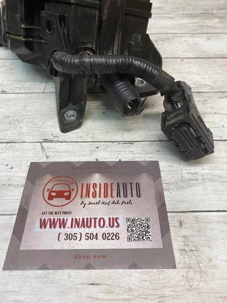18 19 20 TOYOTA CHR RELÉ DE LA CAJA DE FUSIBLES DEL MOTOR CONJUNTO DE LA CAJA DE FUSIBLES DEL MOTOR OEM 8266610040