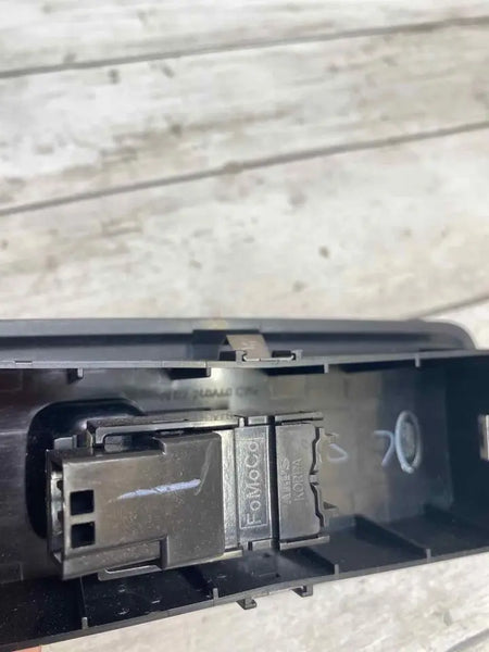 INTERRUPTOR DE VENTANILLA TRASERO DERECHO O IZQUIERDO RANGE ROVER SPORT 2010-2013 OEM AH22240A40CBW