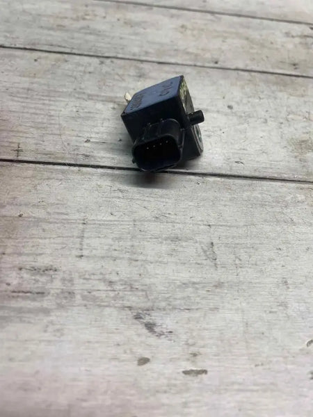 Sensor de impacto Honda Civic 16 17 18 19 20 21 lado direito ou esquerdo OEM 77970T6AJ11