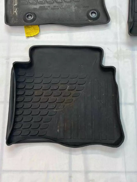 Toyota Camry floor mats 2018 plastic complete set assy black OEM