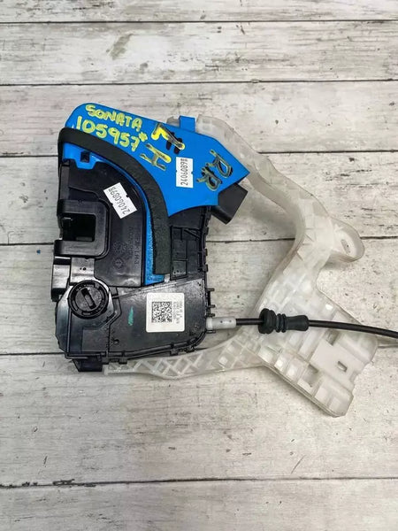 2020 2023 HYUNDAI SONATA DOOR LOCK ACTUATOR REAR LEFT SIDE OEM 81410L1000