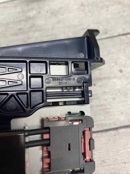 Toyota CHR Radio Antenna Fm from 2018 to 2022 navigation assy OEM 8686210010
