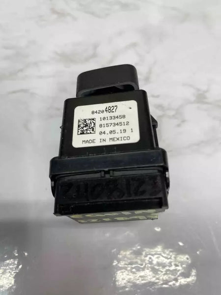 18 19 20 21 22 CHEVY EQUINOX CENTER CONSOLE FLOOR LEFT SIDE FUNCTION SWITCH OEM 84204827