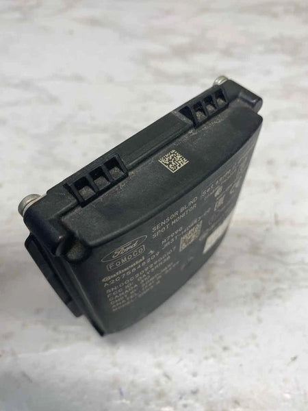 18 TO 22 FORD MUSTANG BLIND SPOT ALERT SENSOR MONITOR REAR ASSY OEM JR3T14D453CC