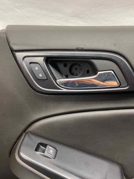 2015 TO 2020 GMC YUKON DOOR PANEL TRIM FRONT RIGHT SIDE ASSY OEM 84104171 BLACK