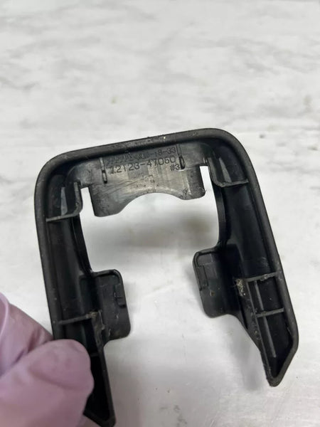 2020 21 22 23 TOYOTA COROLLA ASIENTO DELANTERO LADO IZQUIERDO TAPA DEL EXTREMO DE LA VÍA DELANTERA INTERIOR 7212347060