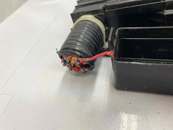 2014 NISSAN SENTRA JUNCTION BOX FUSE BLOCK BOX ENGINE RELAY OEM 7154722330