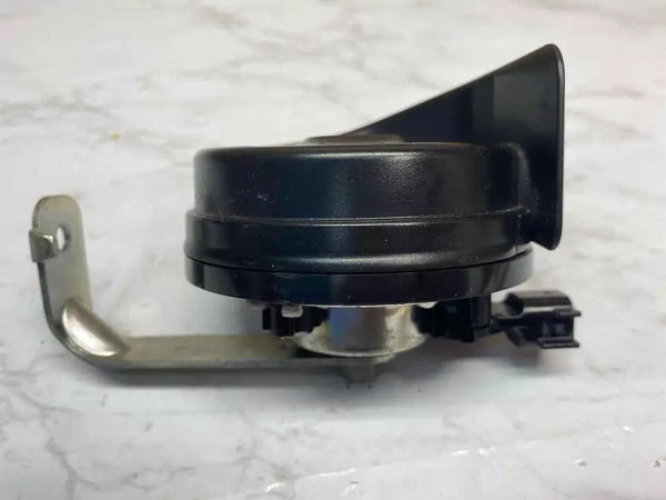 18 19 20 21 22 23 CHEVROLET TRAVERSE BOCINA ALARMA SIRENA TONO BAJO NOTA OEM 84795774
