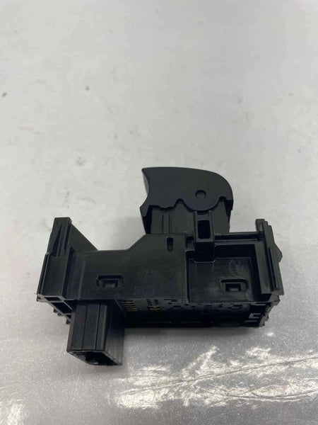 2021 TOYOTA CHR WINDOW SWITCH FRONT PASSANGER SIDE DOOR ASSEMBLY OEM 193170