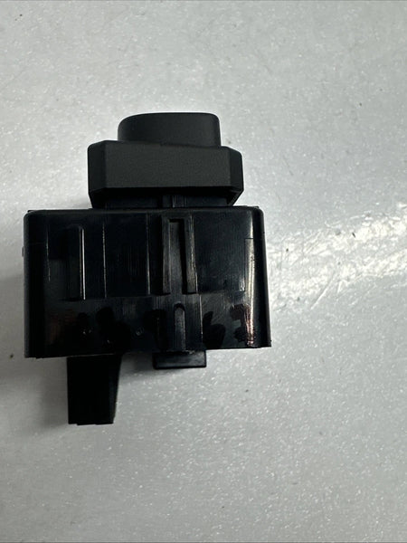 2018 TO 2023 CHEVROLET EQUINOX SEAT CONTROL SWITCH RIGHT HEATER SWITCH OEM 84693337