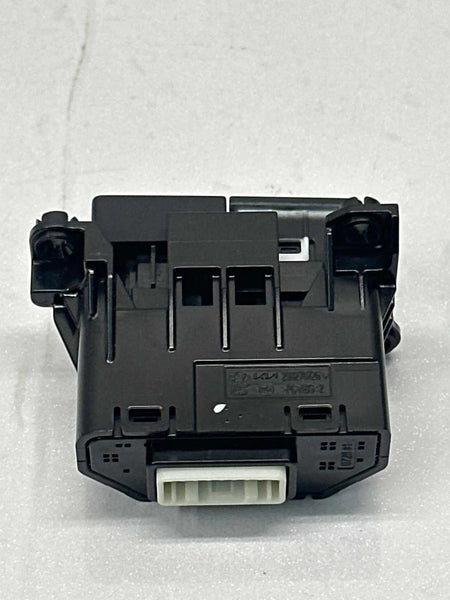 2025 KIA K4 CENTER CONSOLE PARKING CAMERA CONTROL SWITCH ASSEMBLY OEM 93300GG220