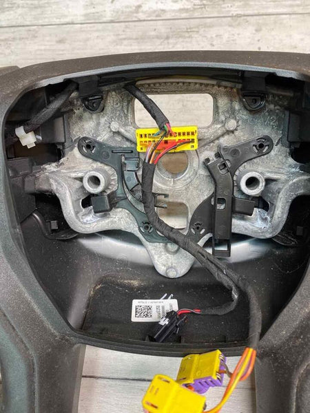 VOLANTE CHEVY SILVERADO 2500 21 22 SIN CUERO OEM 84946358