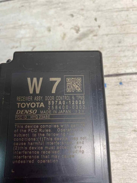 20 21 22 TOYOTA COROLLA TIRE PRESSURE MONITOR TPMS & DOOR CONTROL OEM 897A012020