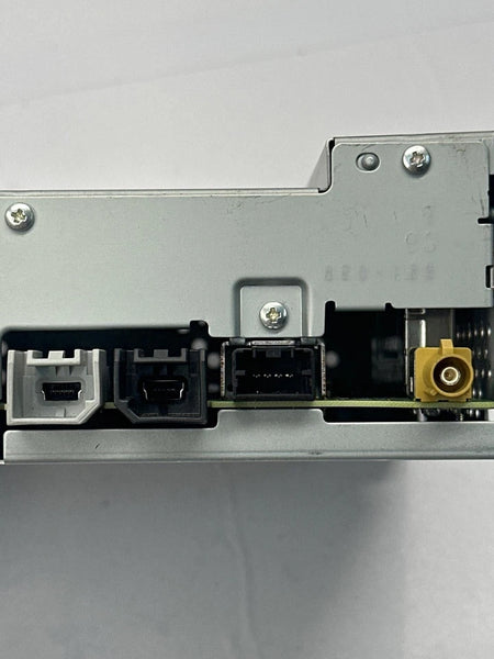 2020 TO 2022 CHEVROLET COLORADO RADIO AM FM RECEIVER UNIT ASSY OEM 84988354