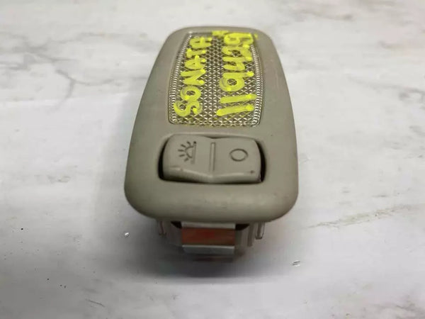 20 21 22 23 HYUNDAI SONATA DOOM LIGHT INTERRUPTOR DE LUZ LADO IZQUIERDO OEM 928913S000