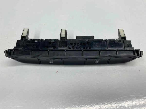 2019 HYUNDAI SANTA FE CENTER CONSOLE HEATED CONTROL SWITCH ASSY OEM 93600S1030