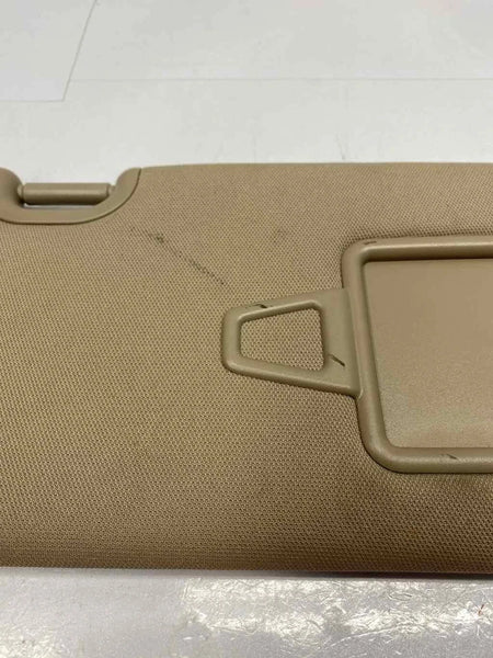 2013 TO 2019 HYUNDAI SANTA FE SUN VISOR RIGHT SIDE ROOF ILLUMINATED OEM 852204Z100OM