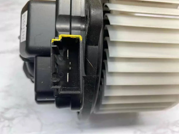 2022 2023 KIA FORTE MOTOR VENTILADOR HVAC AC AQUECEDOR CONJUNTO FRONTAL OEM 97113G2000