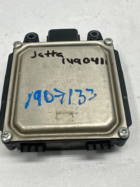 2016 TO 2018 VOLKSWAGEN JETTA BLIND SPOT ALERT SENSOR LEFT SIDE ASSY OEM 284K05UR0A