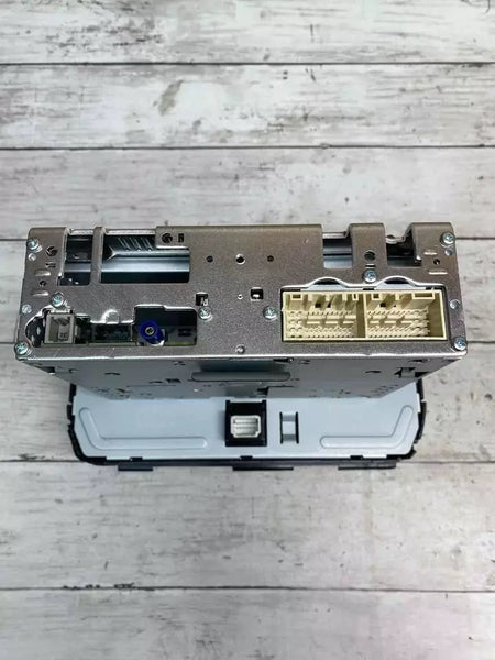 Radio AM/FM para Hyundai Veloster 2021 (pantalla y receptor OEM 96160J35104X)