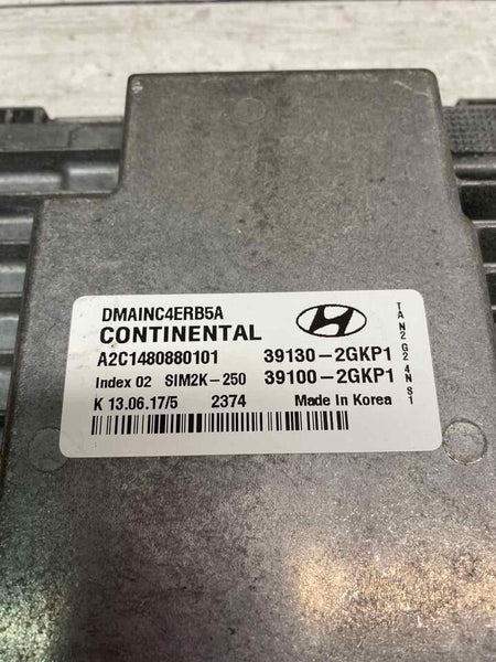 Hyundai Santa Fe engine control unit 17 18 ecm ecu assy OEM 2.4L fwd 391002GKP1