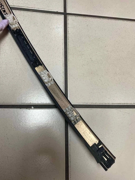 2020 MERCEDES CLA250 ROOF TRIM STRIP RIGHT SIDE ROOF TRIM STRIP OEM 1186905800