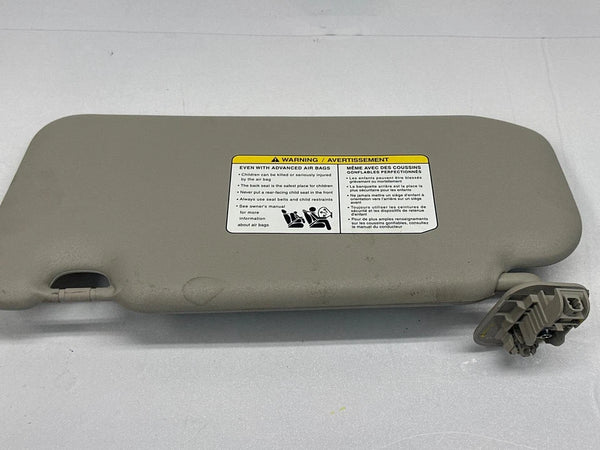 2020 TO 2024 NISSAN SENTRA SUN VISOR RIGHT SIDE ASSEMBLY OEM 964006LE0C