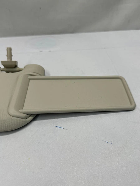 2021 TO 2024 TOYOTA COROLLA SUN VISOR RIGHT SIDE NO ILLUMINATED OEM 7431002Q50A0