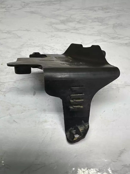 14 15 16 17 18 19 MERCEDES CLA250 MOLDURA DE ACABADO MOLDURA DE ACABADO VARIAS 182466840437