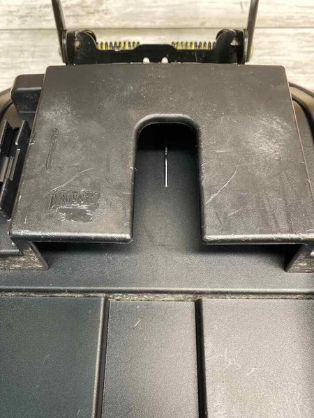 TOYOTA 4RUNNER ARM REST 2014 2023 BLACK LEATHER CENTER CONSOLE OEM 5891035340C3