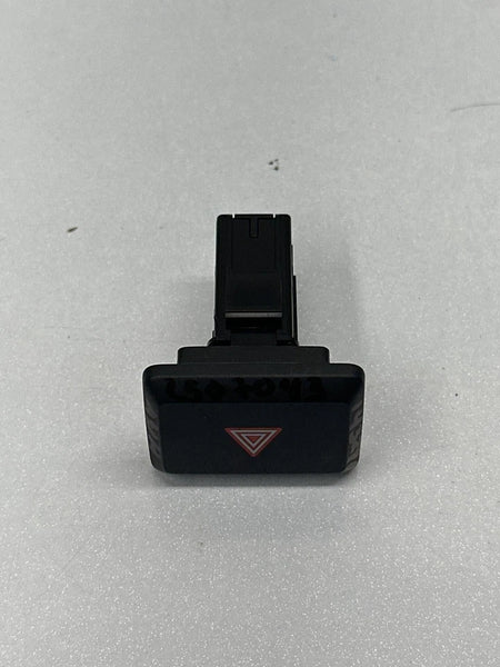 2025 HONDA HRV DASH SWITCH HAZARD CONTROL LIGHT EMERGENCY PARKING OEM M82951
