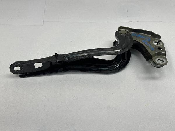 2018 TO 2024 CHEVY EQUINOX HOOD HINGE FRONT ASSY 84054683 WA139X/WA481B/WA482B GRAY