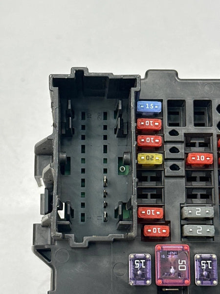 2019 CHEVY SILVERADO 1500 JUNCTION BOX JUNCTION FUSE RELAY BLOCK OEM 23459420