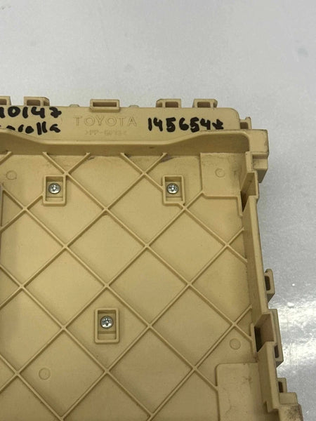 2015 TOYOTA COROLLA JUNCTION BOX CABIN FUSE RELAY BLOCK OEM ASSEMBLY 63582642