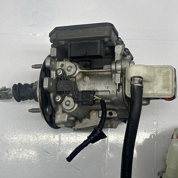 2018 HONDA CRV POWER BRAKE BOOSTER PUMP MASTER CYLINDER ASSEMBLY OEM 46000TLAA05