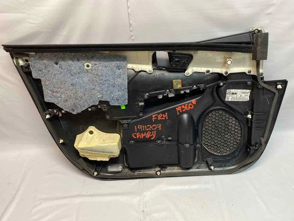 2012 TO 2014 TOYOTA CAMRY FRONT RIGHT SIDE DOOR TRIM PANEL BLACK ASSY OEM 6761006B5025