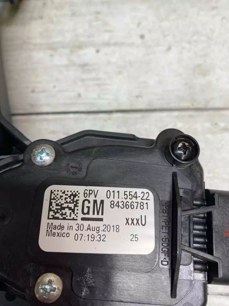 Chevrolet Equinox accelerator pedal 2019 assy OEM 1.5L 84366781