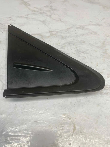 2020 TO 2024 TOYOTA COROLLA FENDER CORNER MOLDING FRONT PASSANGER SIDE OEM 6011712070