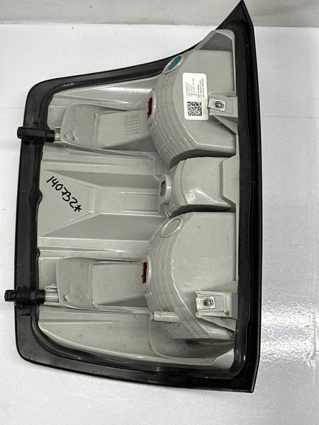 2016 TO 2019 CHEVY SILVERADO 1500 TAIL LIGHT PICKUP RIGHT SIDE CLASSIC STYLE 84288723