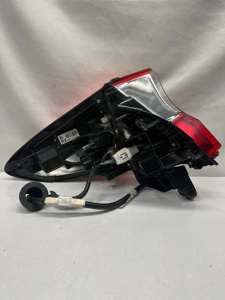 2018 TO 2022 TOYOTA CHR TAIL LIGHT QUARTER PANEL RIGHT SIDE ASSY OEM 81551F4021