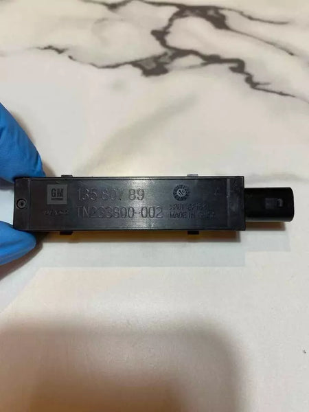 18 19 20 21 22 23 CHEVROLET EQUINOX ENTRADA SIN LLAVE RECEPTOR DE ANTENA ASSY OEM 13580789