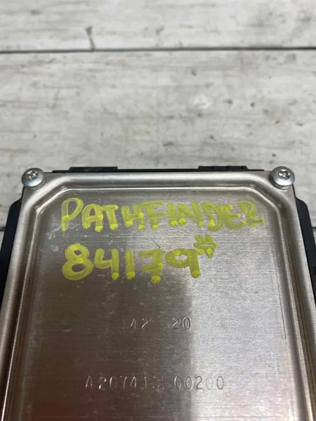 Nissan Pathfinder blind spot alert 17 TO 20 right side without bracket 284K06KA3A