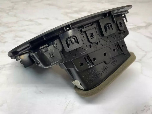 20 21 22 CHEVROLET SILVERADO 1500 VENTILACIÓN DE AIRE ACONDICIONADO HVAC EXTERIOR LADO IZQUIERDO OEM 84701324