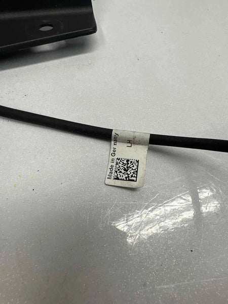 GMC YUKON TAILGATE LIFTGATE 2015 TO 2020 LEFT SIDE ANTI PINCH SENSOR OEM 1005539