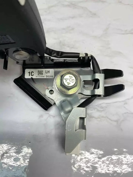 20 21 22 23 MAZDA CX-30 CINTURÓN DE SEGURIDAD TRASERO HEBILLA DEL CINTURÓN DE SEGURIDAD LADO IZQUIERDO CONJUNTO OEM