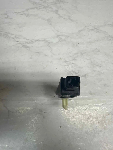 2023 TOYOTA COROLLA CROSS KEYLESS ENTRY RECEIVER ANTENNA REMOTE UNIT OEM 22130486