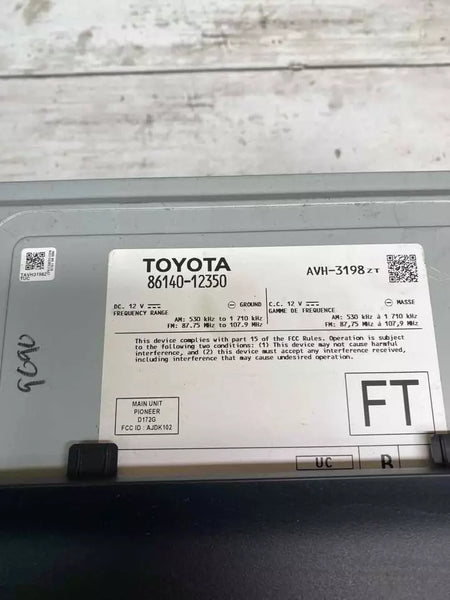 Toyota Corolla radio am fm 2020 display screen & receiver sedan OEM 8614012350